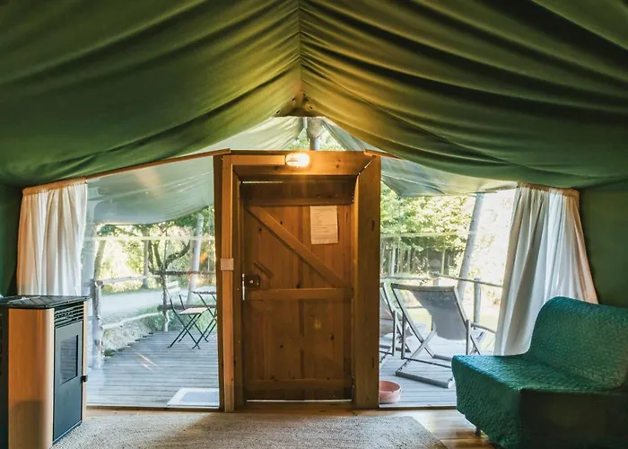 Luxury tent Parque Dos Monges