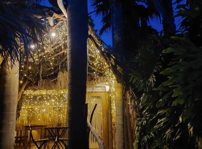 Luxury tent Parque Dos Monges